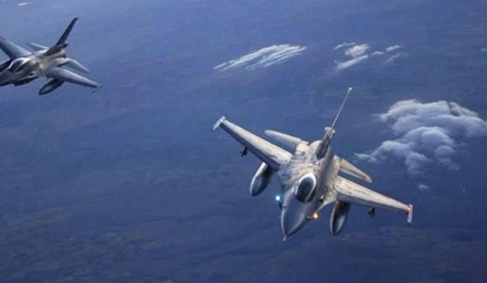Cek Fakta: Klaim Pesawat Tempur F-16 Milik Angkatan Laut India dalam Video Viral adalah Keliru