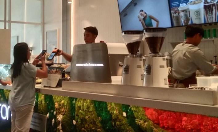 QRIS, Kartu Kredit Daerah, dan Lonjakan Transaksi Digital