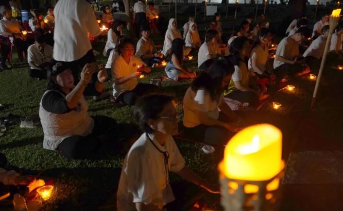 Presiden Prabowo serukan semangat welas asih dan persaudaraan di Hari Raya Waisak 2569 BE