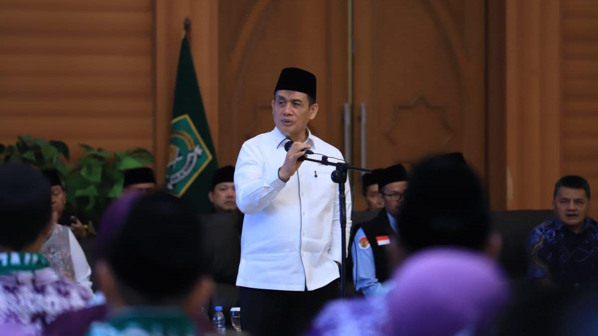 Kisah Ikhlas Romo Syafi’i Layani Tamu Allah di Tengah Derita