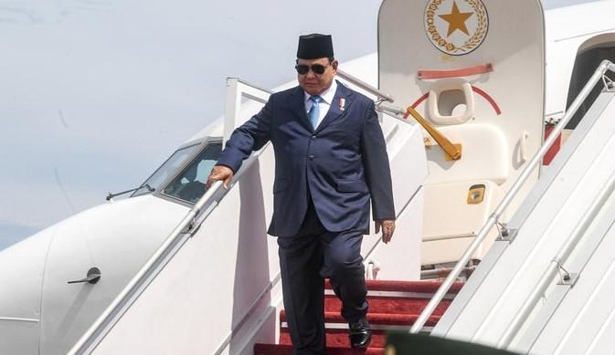 Presiden Prabowo Disambut Kenegaraan di Brunei, Terima Gelar Kehormatan dari Sultan