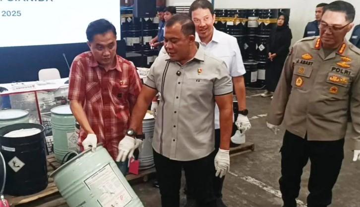 Polisi Bongkar Transaksi Sianida Ilegal 494 Ton oleh PT SHC, Gunakan Izin Impor Kadaluarsa