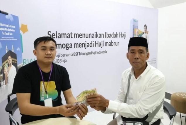 Layanan Valas BSI Permudah Jamaah Haji dan Umrah di Seluruh Embarkasi