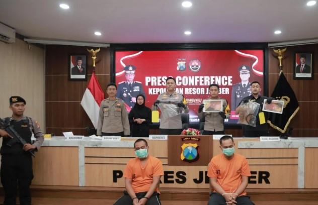 Dua Buronan Pembunuhan Sadis di Jember Ditangkap Usai 12 Tahun Kabur ke Malaysia