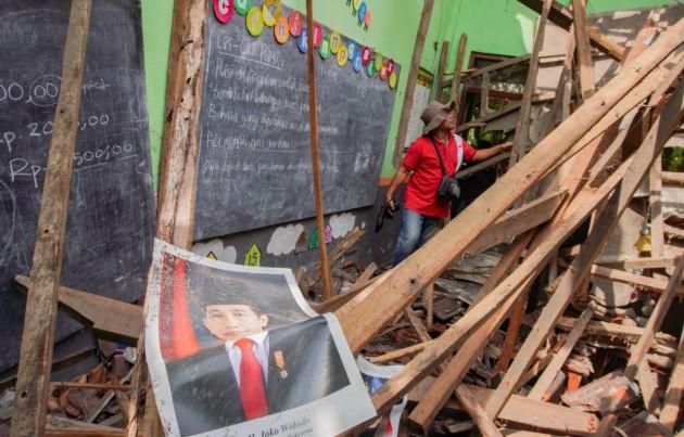 Bangunan Kelas SD di Lumajang Ambruk karena Lapuk, Belum Ada Tindak Lanjut Perbaikan
