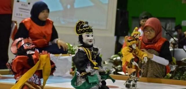 Kemdiktisaintek Dorong Inovasi Mahasiswa lewat Kontes Robot Indonesia 2025