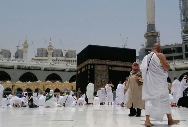 Shalat Jumat di Masjidil Haram, Jamaah Haji Diminta Berangkat Maksimal Pukul 10.00 WAS