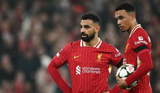 Mohamed Salah Tanggapi Cemoohan Fans ke Alexander-Arnold: “Dia Layak Dihargai, Bukan Dicemooh”
