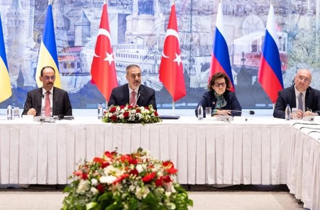 Rusia Nyatakan Siap Lanjutkan Dialog, Ukraina Soroti Pertukaran Tawanan sebagai Hasil Utama