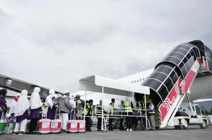 Pesawat Garuda Indonesia Bawa 358 Calon Haji RTB ke Kualanamu Akibat Flap Door Longgar