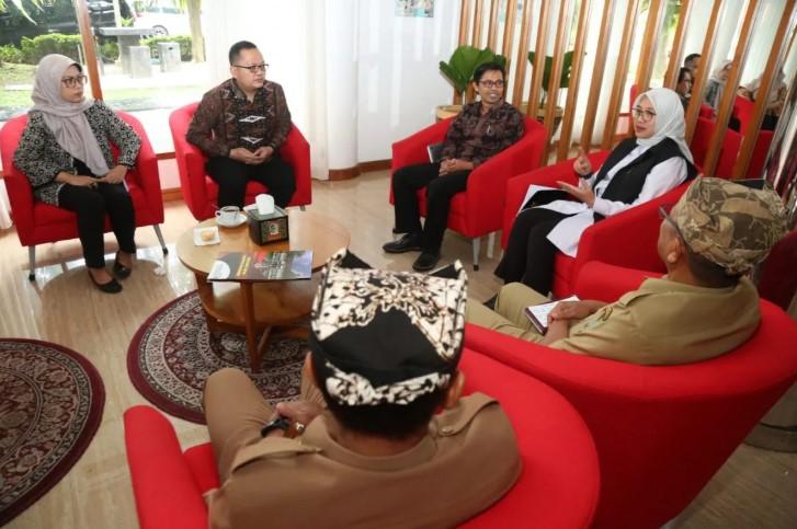 UGM Kaji Banyuwangi sebagai Model Pembangunan Daerah Berbasis Inovasi