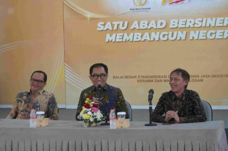 SNI Wajib Perkuat Daya Saing Industri Keramik, Utilisasi Produksi Tembus 75 Persen