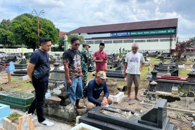 Polisi Selidiki Motif, Semua Korban Pengrusakan Berada di Makam Nonmuslim
