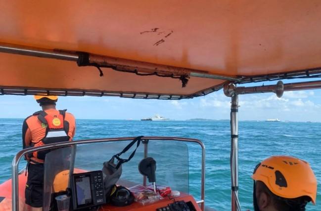 Tim SAR Gabungan Kerahkan Kapal Negara Evakuasi Korban dari Kapal Niaga