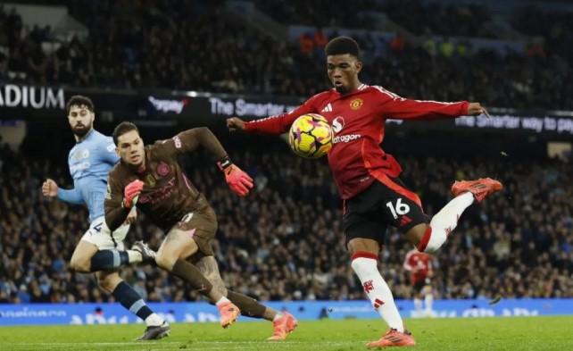 Amad Diallo Ingin Akhiri Kutukan Final Liga Europa, Ingatkan MU untuk Waspadai Tottenham