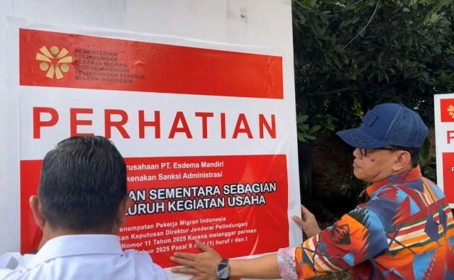 KP2MI Segel PT Esdema di Bekasi, Menteri Abdul Kadir: Hak Ribuan Calon PMI Harus Diselesaikan
