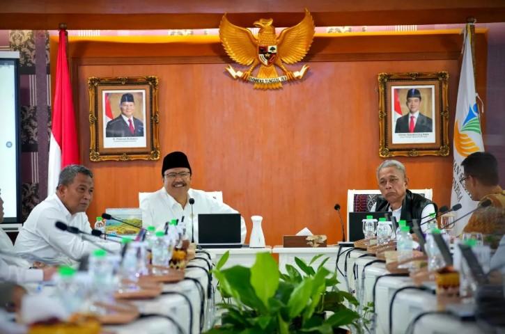 Menteri Sosial Ajak Kepala Daerah Kawal Program Pengentasan Kemiskinan