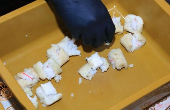 Lapas Banyuwangi Gagalkan Penyelundupan Sabu Dalam Lontong, Pelaku dan Narapidana Diperiksa