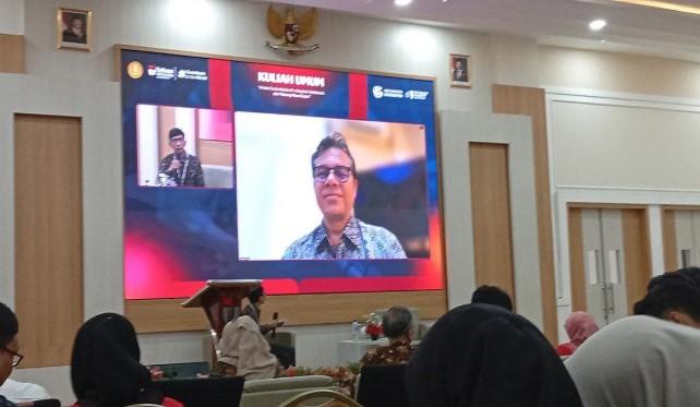 Wamen Komdigi: Indonesia Perlu Strategi Cerdas Hadapi Perkembangan AI