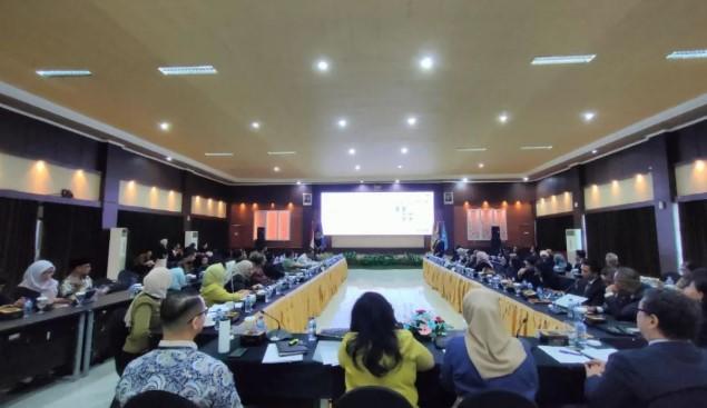 Wakil Ketua Komisi VII DPR Soroti Penginapan Ilegal WNA, Dorong Penegakan Tegas dan Proporsional