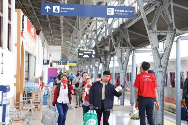 KAI Daop 1 Jakarta Tambah Lima Perjalanan KA untuk Libur Panjang Akhir Mei