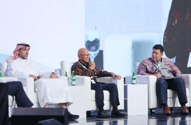 Strategi Hadapi Volatilitas Pasar dan Tekanan Emisi