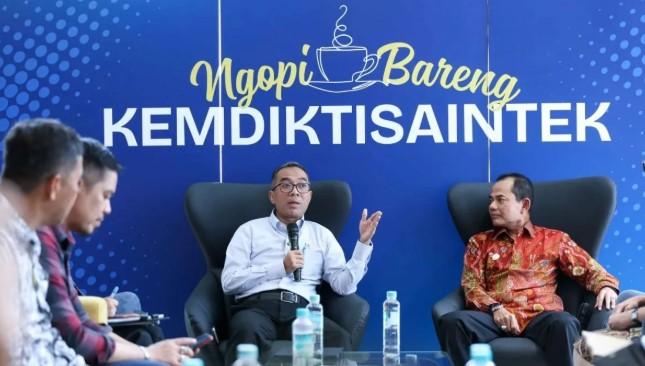 Mendiktisaintek Janji Selesaikan Persoalan Dosen dan Tendik PPPK di PTNB, Komitmen Perkuat Pendidikan Tinggi