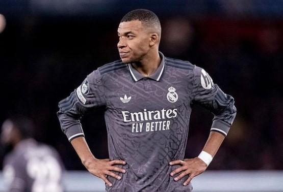 Modric Tinggalkan Real Madrid, Siapa Pewaris Nomor 10 Ikonik di Bernabeu?