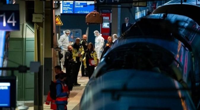 Horor di Jam Sibuk: Wanita Jerman Tikam 18 Orang di Stasiun Utama Hamburg