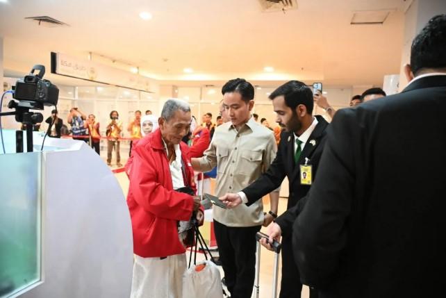 Fast Track Makkah Route Permudah Keberangkatan, Layani 122 Ribu Calon Haji Tahun Ini