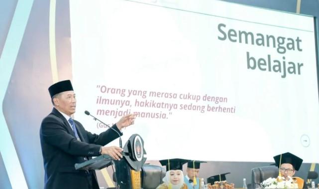 Wamendiktisaintek: Kampus Harus Cetak Lulusan yang Berkarakter dan Berdampak Sosial