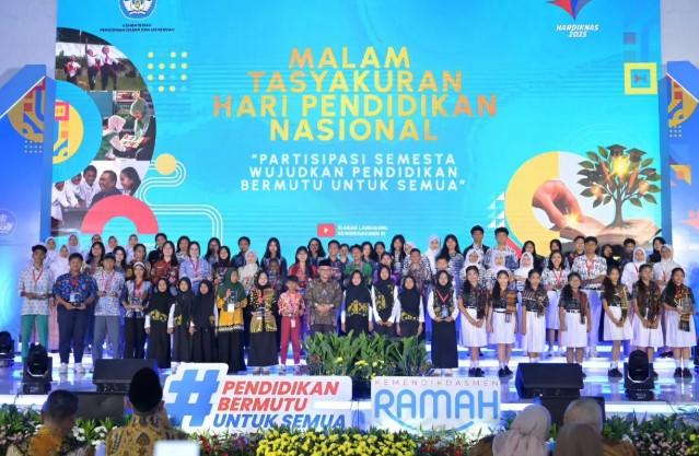 Kemendikdasmen Anugerahkan 115 Penghargaan Hardiknas, Dorong Kolaborasi Inovasi Pendidikan