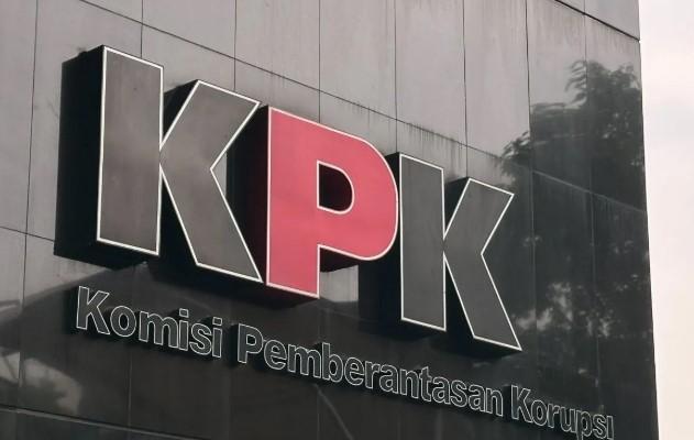 Kasus dugaan korupsi fasilitas kredit di LPEI terus diselidiki KPK dengan memeriksa saksi dari internal lembaga dan pihak swa