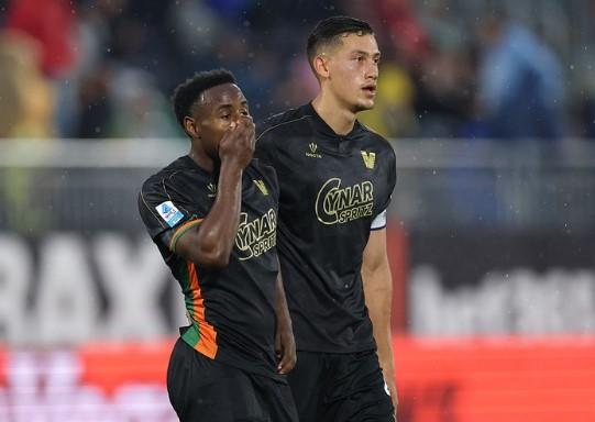 Jay Idzes Dilirik Klub Serie A Setelah Venezia Terdegradasi ke Serie B
