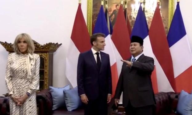 Macron Kagum pada Lukisan Soekarno dan Ngurah Rai di Ruang Kerja Presiden Prabowo, Bahas Sejarah dan Kerja Sama Strategis