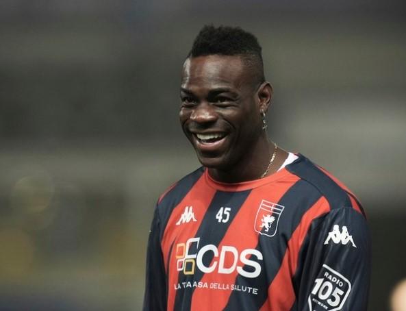 Mario Balotelli Frustrasi di Genoa, Bidik MLS Sebelum Gantung Sepatu
