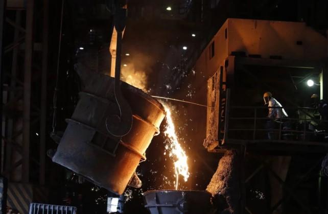 Dukung Produksi Baterai Kendaraan Listrik, Tekan Emisi Karbon Industri Tambang