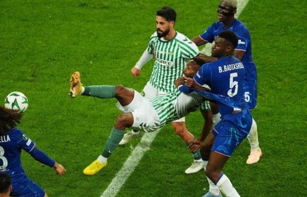 Menang 4-1 atas Real Betis, Chelsea Lengkapi Koleksi Trofi dan Putus Rekor 23 Kemenangan Final Beruntun Klub Spanyol