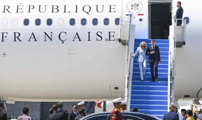 Presiden Prancis Emmanuel Macron Tiba di Yogyakarta, Dijadwalkan Kunjungi Akmil dan Candi Borobudur Bersama Presiden Prabowo
