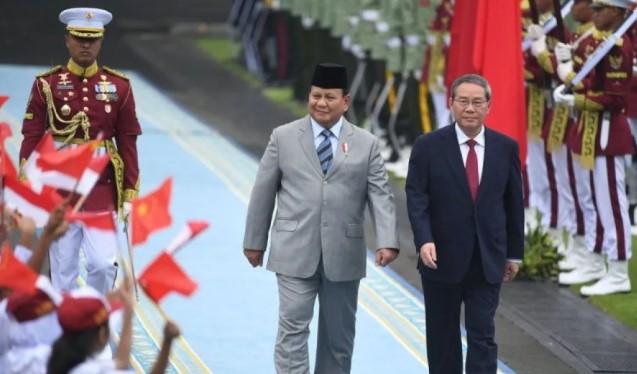 PM China Pulang ke Beijing Usai Bertemu Prabowo dan Hadiri KTT ASEAN-GCC