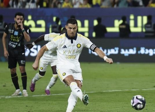 Fernando Hierro Pastikan Negosiasi Perpanjangan Berlangsung, Ronaldo Diincar Banyak Klub