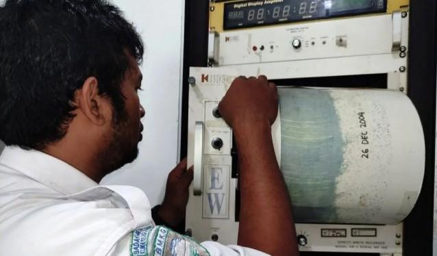Kolaborasi UGM dan Telkom Tingkatkan Akurasi Peringatan Dini Tsunami Nasional