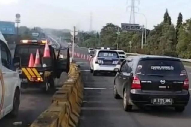 Volume Kendaraan Meningkat, Lalin Lawan Arah Diterapkan KM 44+400 hingga KM 46+400