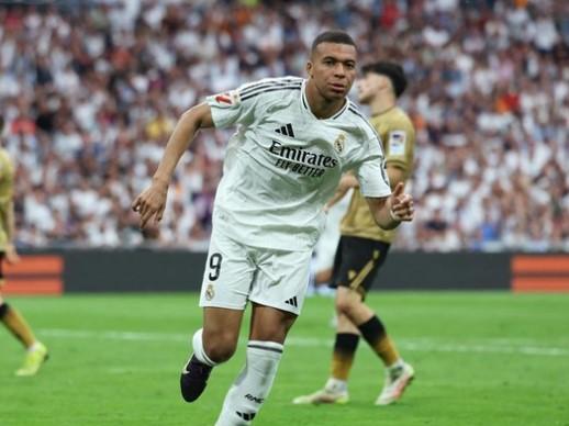 Usai Musim Tanpa Trofi, Mbappe Siap Tebus Kegagalan Real Madrid di Ajang Global