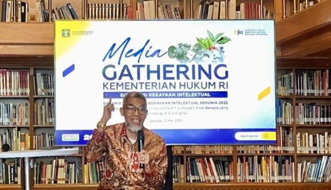 Literasi Tulis Masih Jadi Primadona di Tengah Era Digital