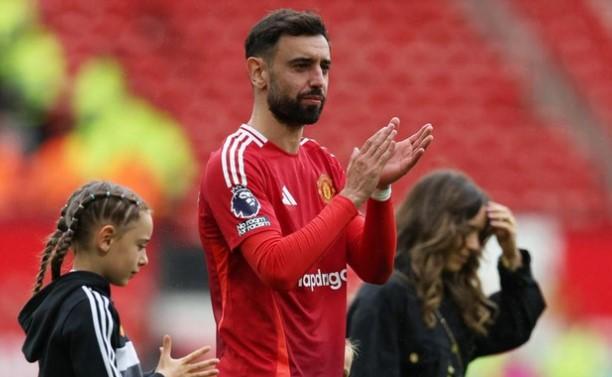 Ruben Amorim Tegaskan Bruno Fernandes Masih Ingin Bertahan di Manchester United