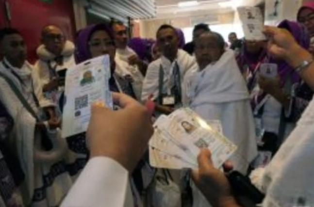 Rangkuman Humaniora 30 Mei 2025: Polemik Visa Haji Furoda, Evakuasi Longsor Cirebon, hingga Waspada COVID-19