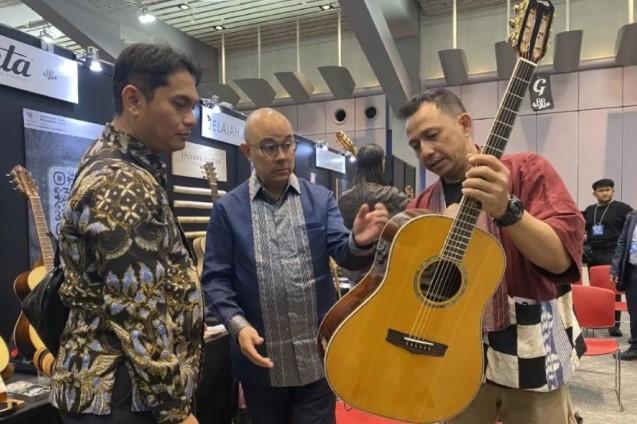 Gitar Indonesia Diminati Dunia, Transaksi Potensial Capai Miliaran di Sound Messe Osaka