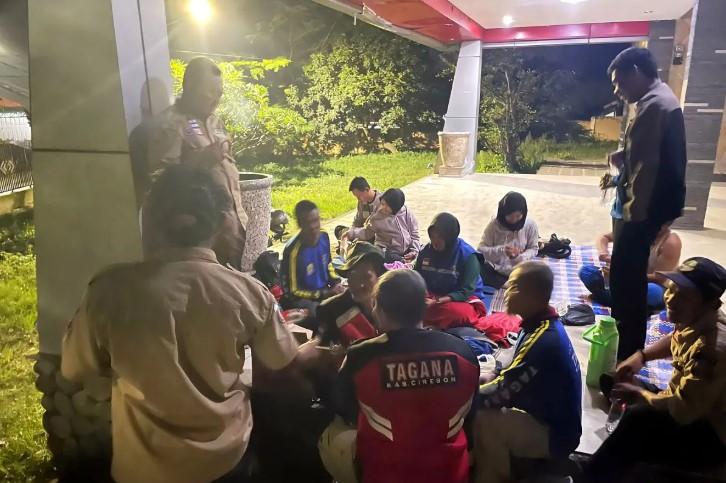 Respons Cepat Mensos Saifullah Yusuf atas Bencana Longsor di Gunung Kuda