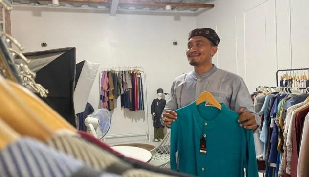 Berniaga di Lokapasar Membuka Jalan bagi Purna Migran Menjadi Juragan